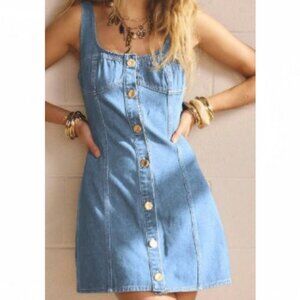 Nwt Blue Light Wash Denim Mini Dress size Medium